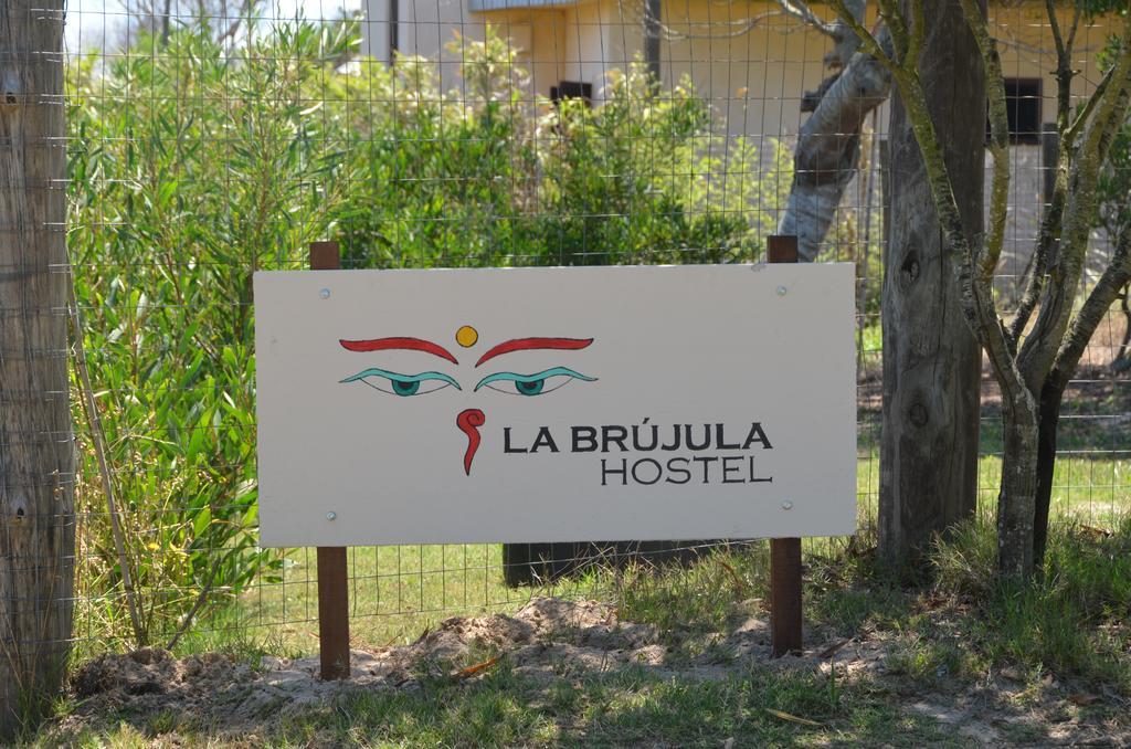 La Brujula Hostel لا بالوما المظهر الخارجي الصورة