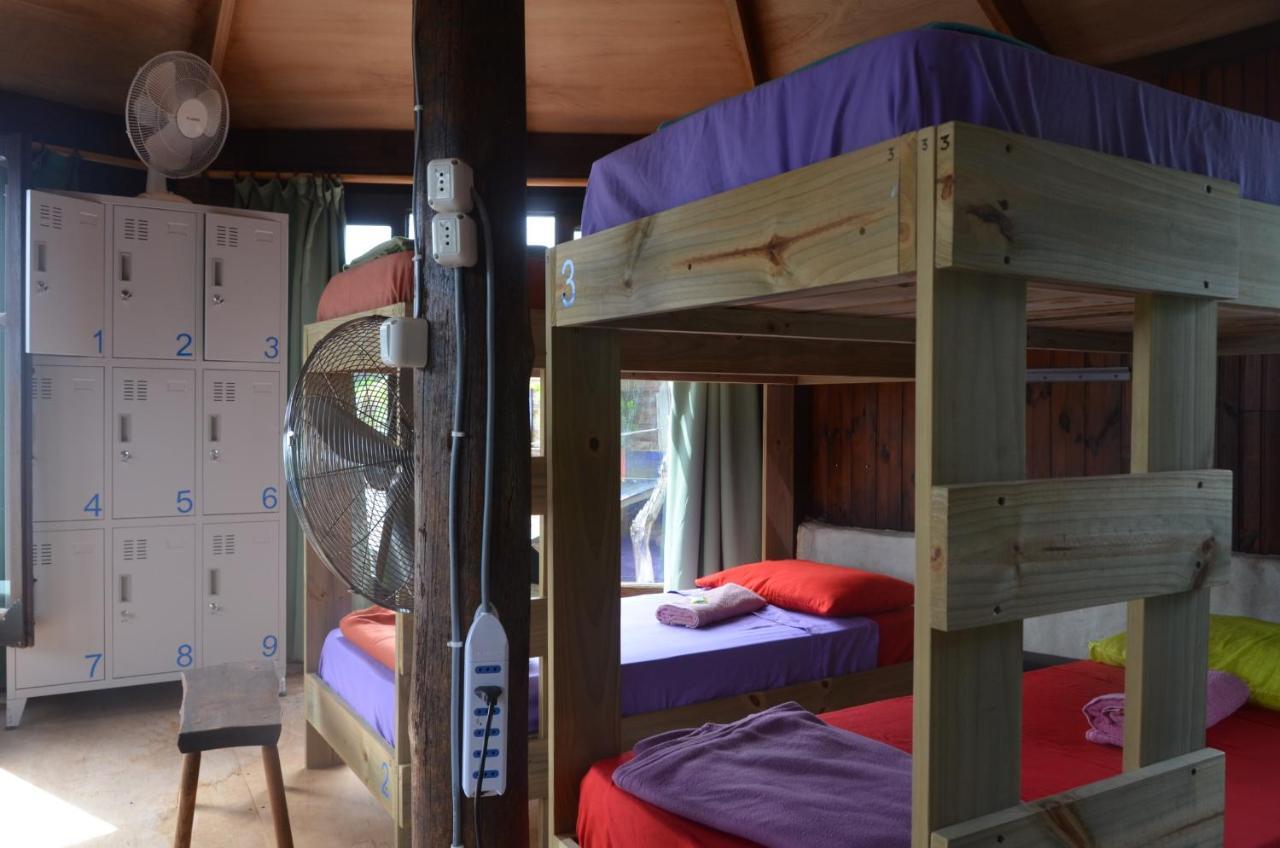 La Brujula Hostel لا بالوما المظهر الخارجي الصورة