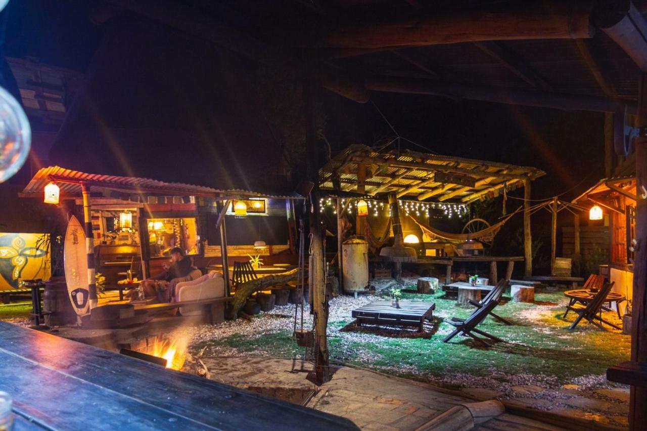 La Brujula Hostel لا بالوما المظهر الخارجي الصورة